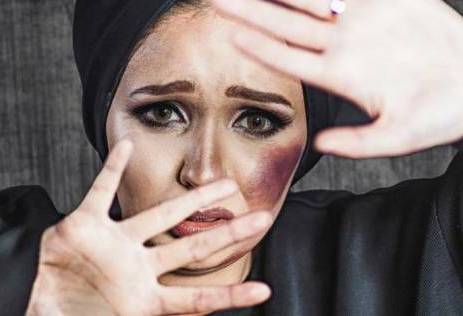 "صفر" عمولة التقارير الطبية للنساء المعنفات
